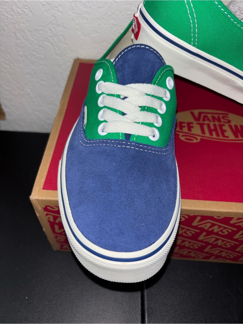 Vans Authentic Multiple Sizes - Picture 12 of 14
